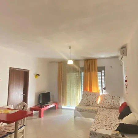 Apartment Duka Apartament *